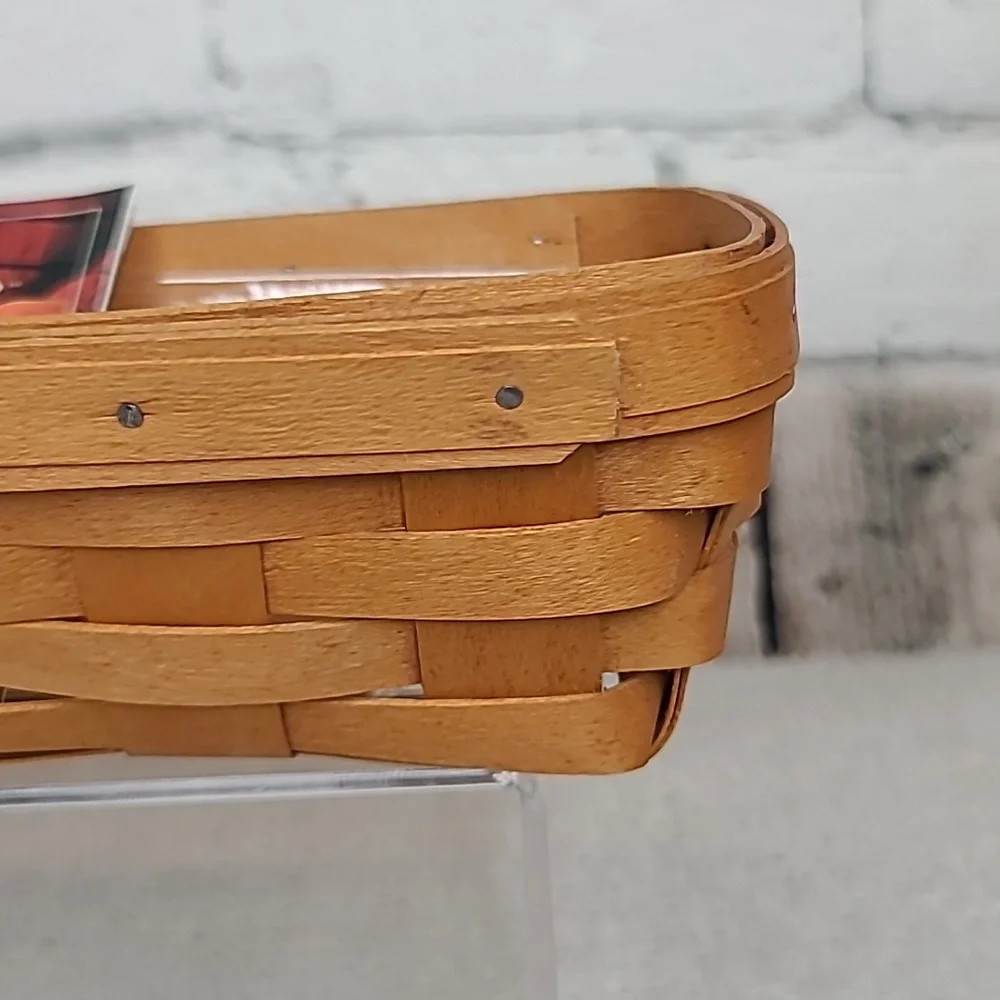 Longaberger Handmade Woven Vintage 1999 Classic Cracker Basket 14508 with Insert
